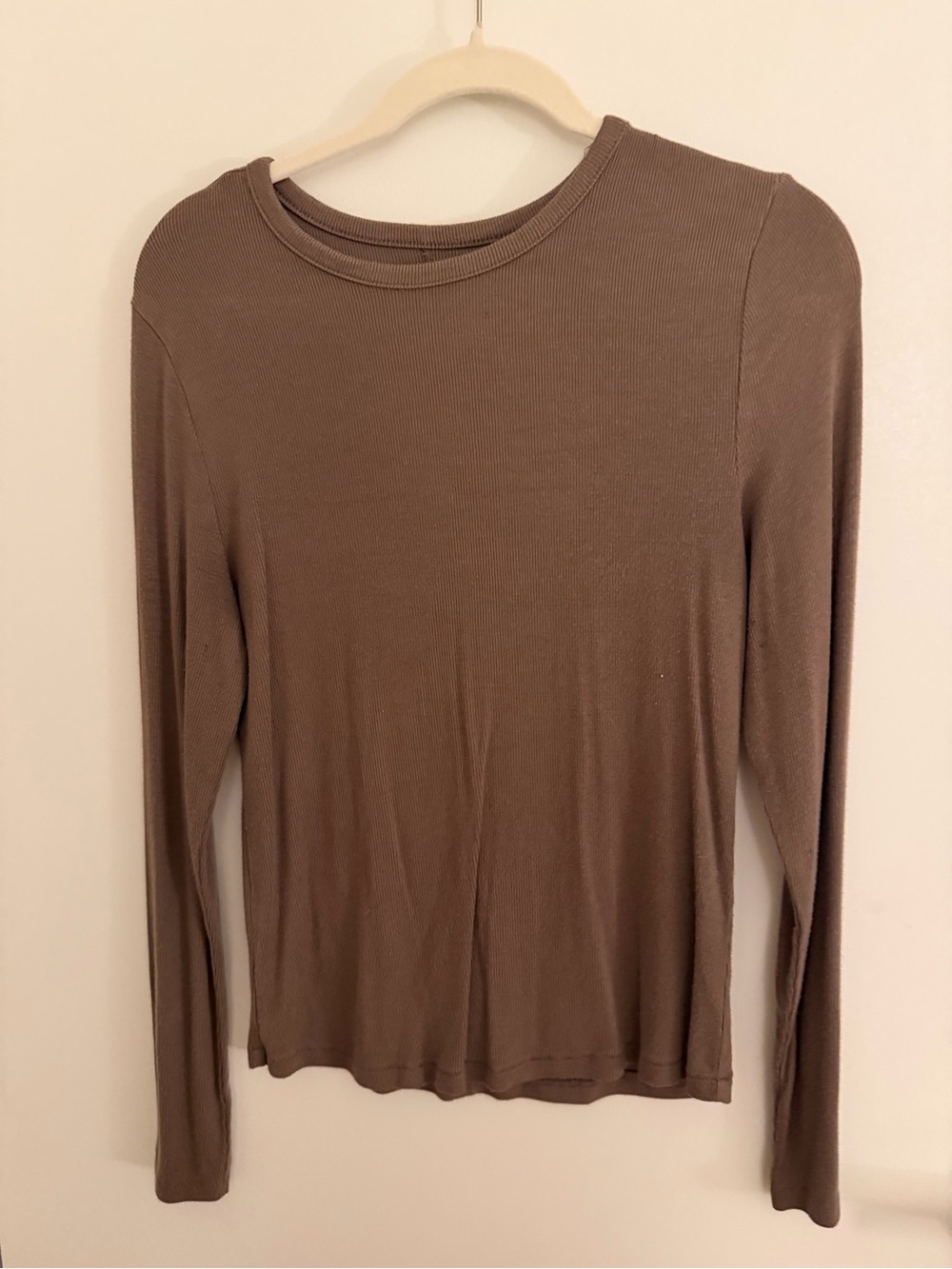 nuuds Lightweight Long-Sleeve Crewneck Top - Brown